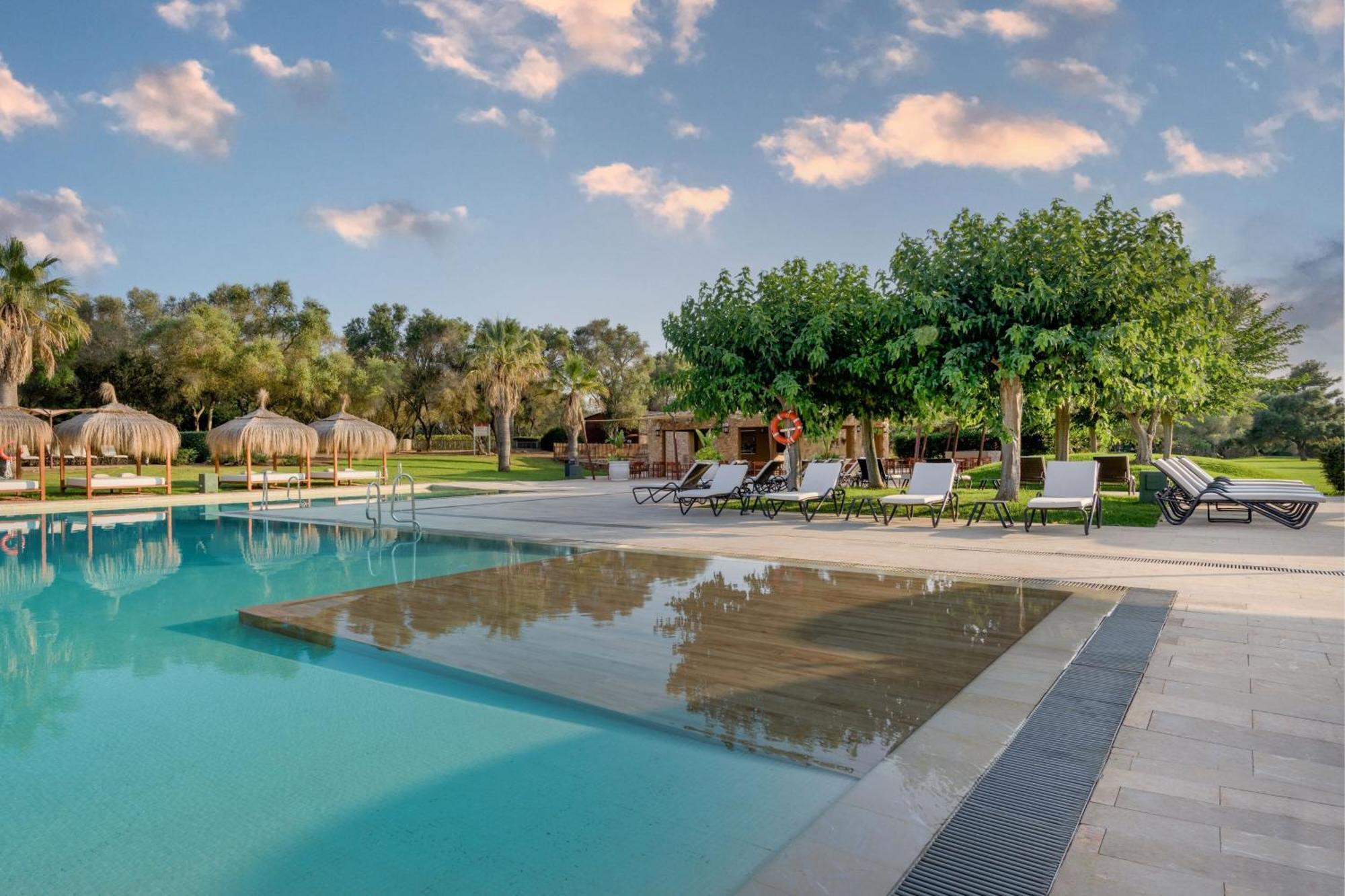 Hacienda Son Antem Golf Resort, Autograph Collection Лукмахор Екстериор снимка